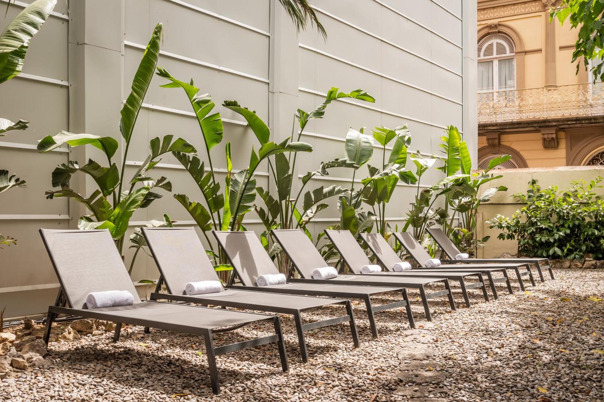 Hotel Medium Romantic Sitges Ngoại thất bức ảnh